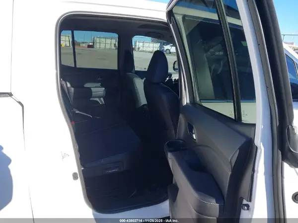 5FPYK3F44SB023592 2025 HONDA RIDGELINE - Image 8