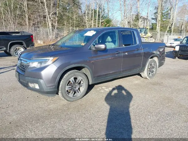 5FPYK3F50HB002126 2017 HONDA RIDGELINE - Image 2