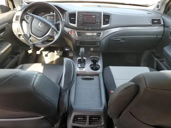 5FPYK3F50HB037524 2017 HONDA RIDGELINE - Image 8