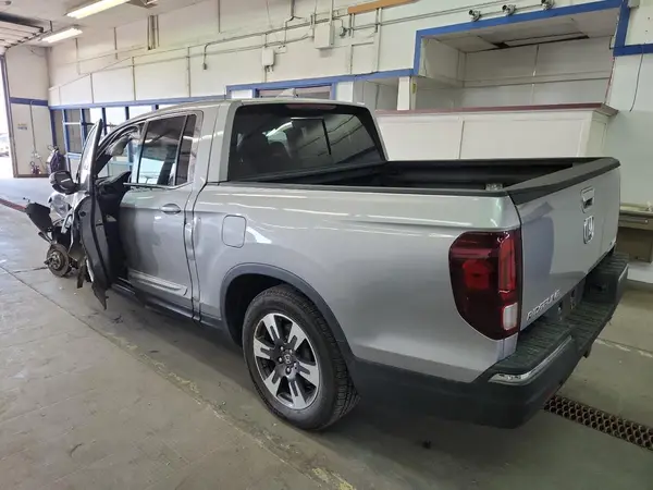5FPYK3F50KB041189 2019 HONDA RIDGELINE - Image 2