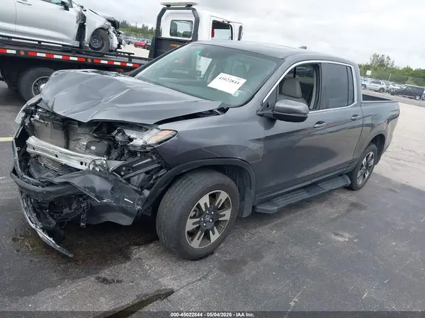 5FPYK3F50LB015628 2020 HONDA RIDGELINE - Image 2