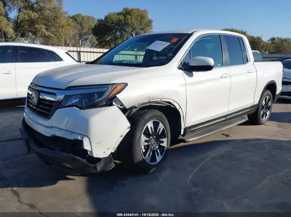 5FPYK3F50LB024345 2020 HONDA RIDGELINE - Image 2
