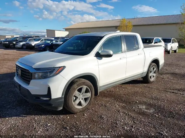 5FPYK3F50NB025921 2022 HONDA RIDGELINE - Image 2