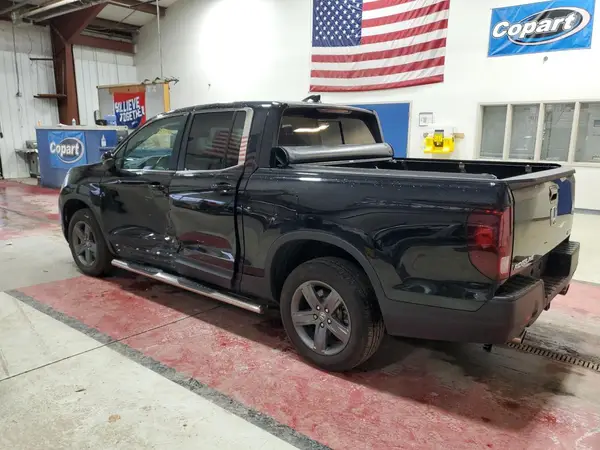 5FPYK3F50NB026888 2022 HONDA RIDGELINE - Image 2