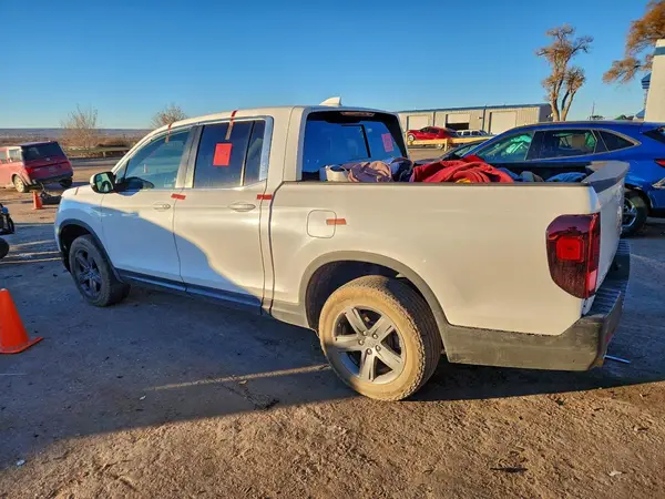 5FPYK3F50PB011875 2023 HONDA RIDGELINE - Image 2