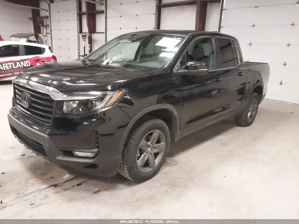 5FPYK3F50PB015943 2023 HONDA RIDGELINE - Image 2