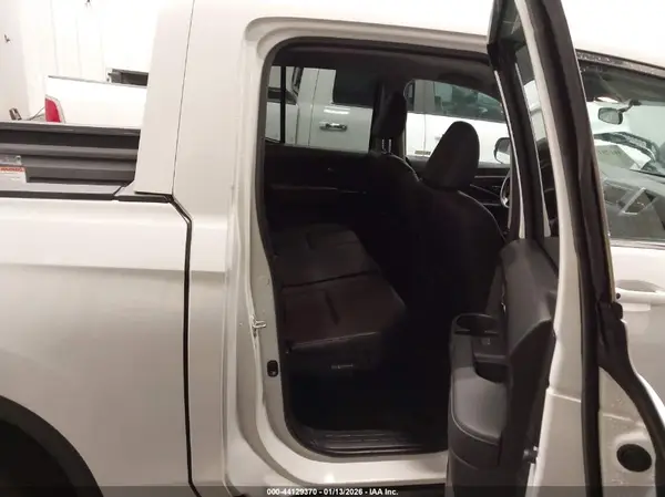 5FPYK3F51JB014081 2018 HONDA RIDGELINE - Image 8