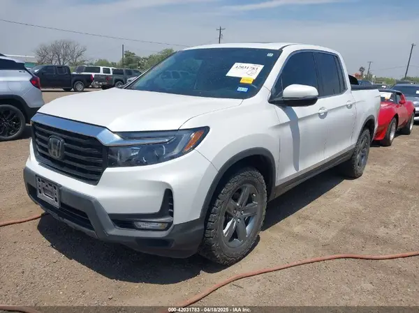 5FPYK3F51PB028295 2023 HONDA RIDGELINE - Image 2