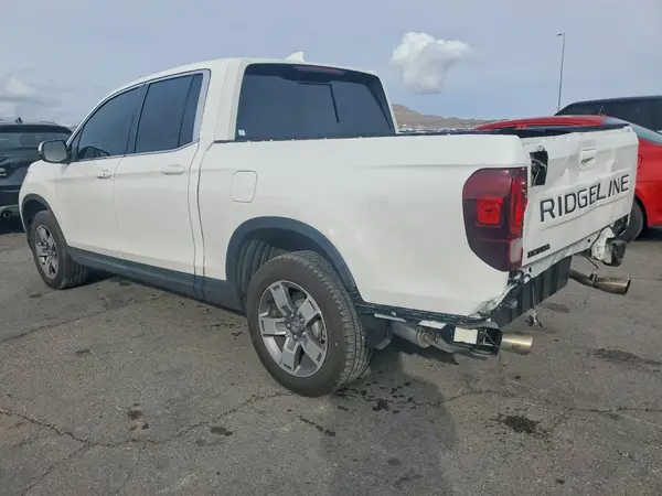 5FPYK3F51RB030695 2024 HONDA RIDGELINE - Image 2