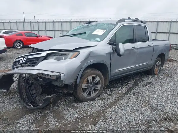 5FPYK3F52HB016514 2017 HONDA RIDGELINE - Image 2