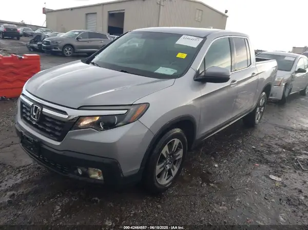 5FPYK3F52HB018912 2017 HONDA RIDGELINE - Image 2