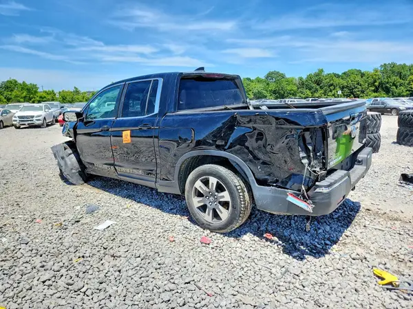 5FPYK3F52HB030414 2017 HONDA RIDGELINE - Image 2