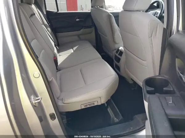 5FPYK3F52KB007075 2019 HONDA RIDGELINE - Image 8