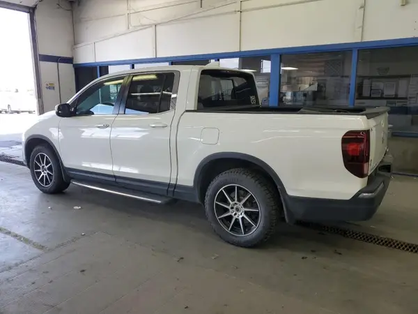 5FPYK3F52KB035040 2019 HONDA RIDGELINE - Image 2
