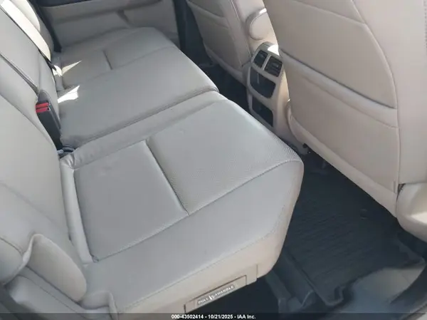 5FPYK3F52KB043574 2019 HONDA RIDGELINE - Image 8