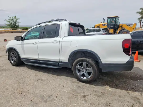 5FPYK3F52MB008889 2021 HONDA RIDGELINE - Image 2