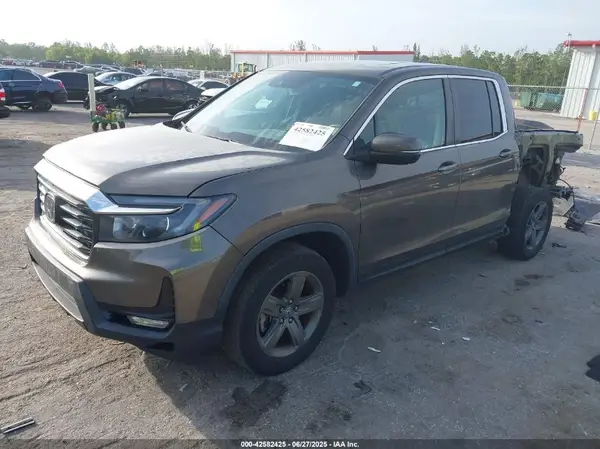 5FPYK3F52NB037472 2022 HONDA RIDGELINE - Image 2