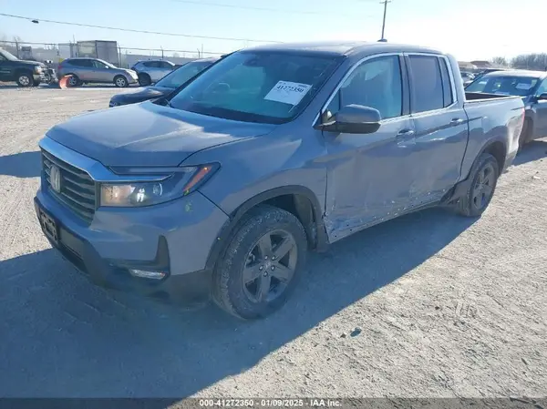 5FPYK3F52PB010663 2023 HONDA RIDGELINE - Image 2