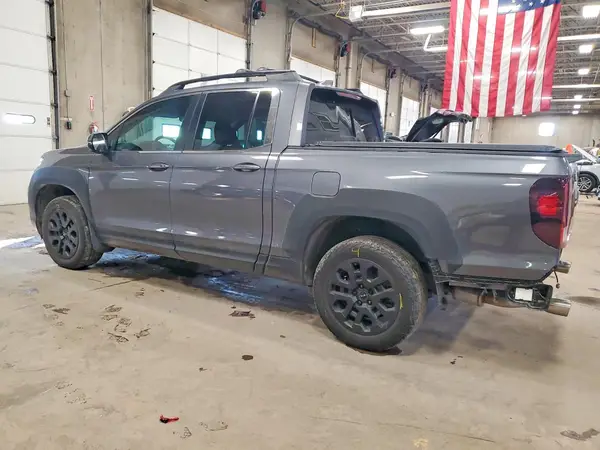 5FPYK3F52PB022621 2023 HONDA RIDGELINE - Image 2