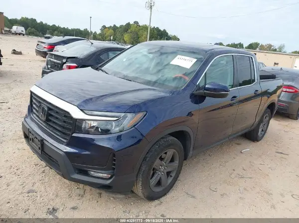 5FPYK3F52PB038155 2023 HONDA RIDGELINE - Image 2