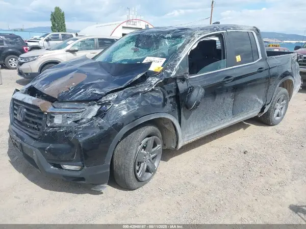 5FPYK3F52PB055067 2023 HONDA RIDGELINE - Image 2