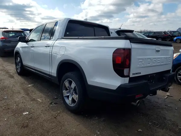 5FPYK3F52RB014098 2024 HONDA RIDGELINE - Image 2