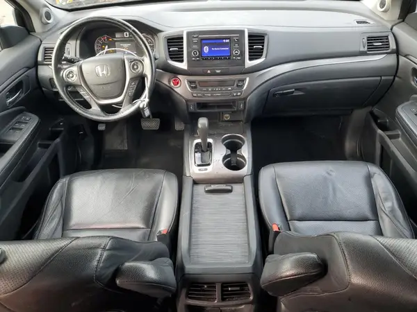 5FPYK3F53HB009717 2017 HONDA RIDGELINE - Image 8