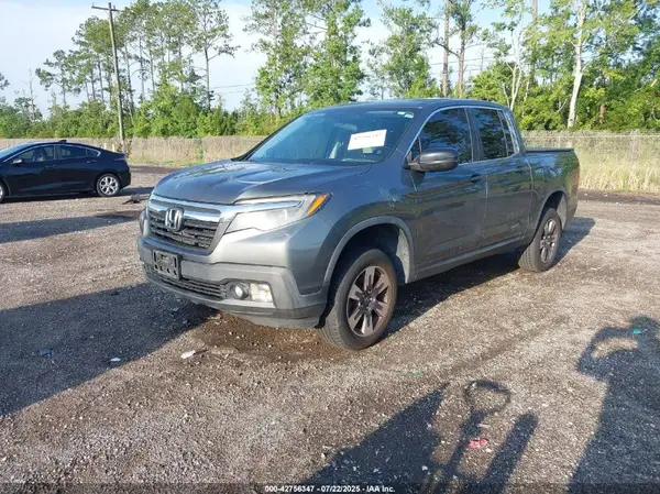 5FPYK3F53HB016070 2017 HONDA RIDGELINE - Image 2