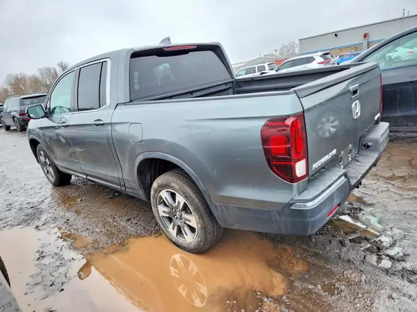 5FPYK3F53HB030910 2017 HONDA RIDGELINE - Image 2