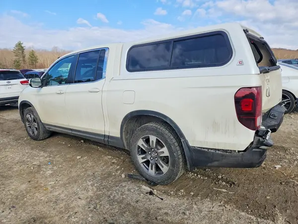 5FPYK3F53KB024709 2019 HONDA RIDGELINE - Image 2