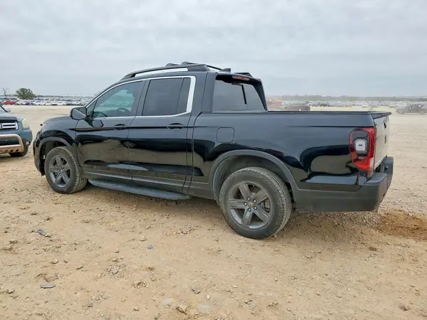 5FPYK3F53PB043090 2023 HONDA RIDGELINE - Image 2