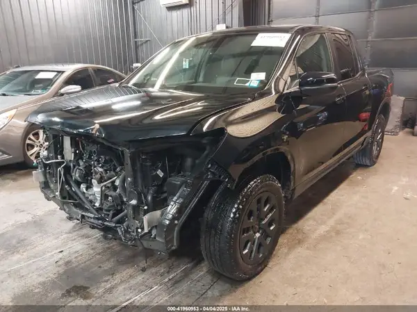 5FPYK3F53PB064070 2023 HONDA RIDGELINE - Image 2