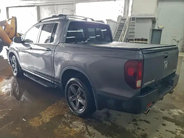 5FPYK3F53PB066868 2023 HONDA RIDGELINE - Image 2