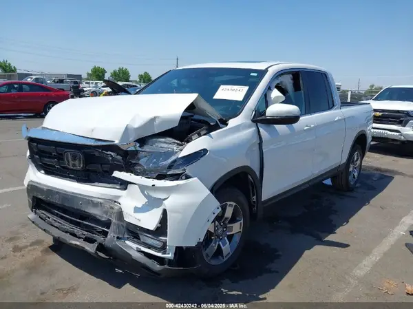 5FPYK3F53RB003787 2024 HONDA RIDGELINE - Image 2
