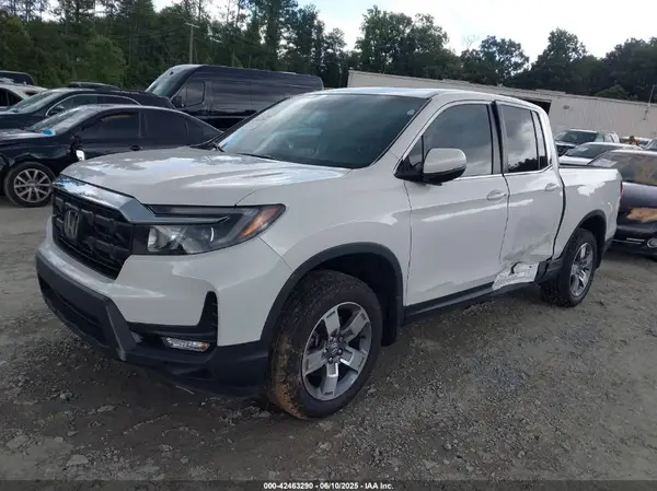 5FPYK3F53RB024767 2024 HONDA RIDGELINE - Image 2