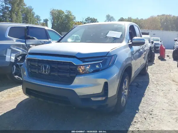 5FPYK3F53SB040201 2025 HONDA RIDGELINE - Image 2