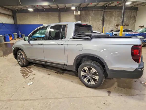 5FPYK3F54HB006390 2017 HONDA RIDGELINE - Image 2