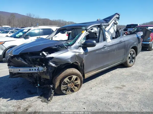 5FPYK3F54LB028897 2020 HONDA RIDGELINE - Image 2