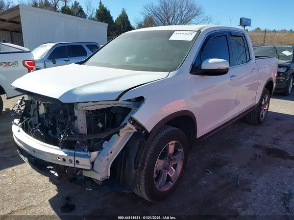 5FPYK3F54RB033087 2024 HONDA RIDGELINE - Image 2