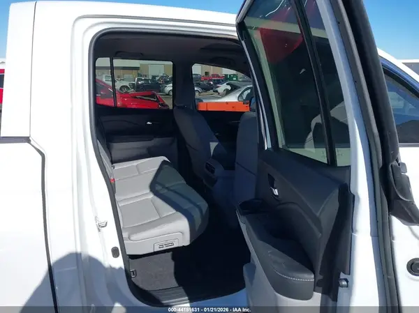 5FPYK3F54RB033087 2024 HONDA RIDGELINE - Image 8