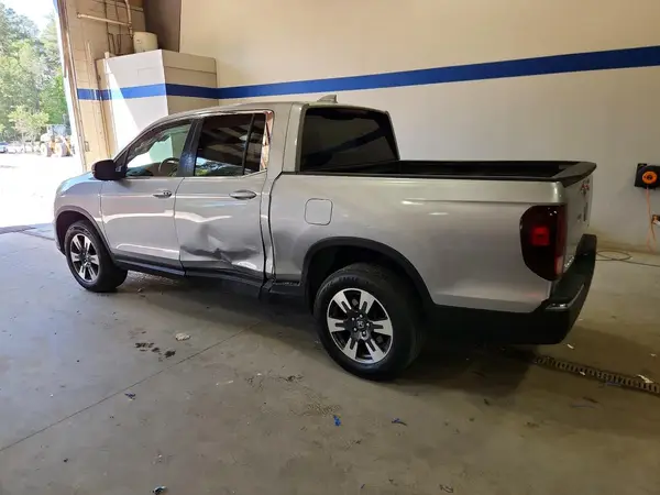 5FPYK3F55HB011159 2017 HONDA RIDGELINE - Image 2