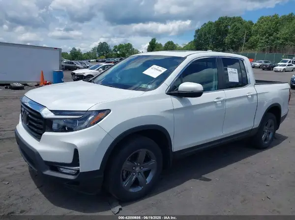 5FPYK3F55NB005809 2022 HONDA RIDGELINE - Image 2