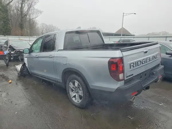 5FPYK3F55SB050924 2025 HONDA RIDGELINE - Image 2