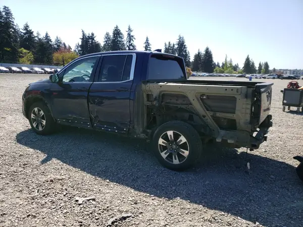 5FPYK3F56HB001983 2017 HONDA RIDGELINE - Image 2
