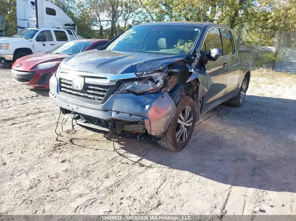 5FPYK3F56HB507314 2017 HONDA RIDGELINE - Image 2