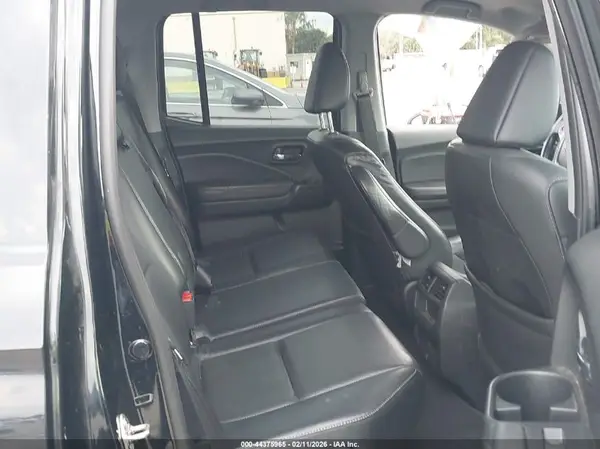 5FPYK3F57HB004861 2017 HONDA RIDGELINE - Image 8