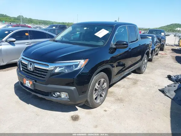 5FPYK3F57HB030389 2017 HONDA RIDGELINE - Image 2