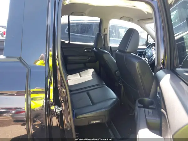 5FPYK3F57HB030389 2017 HONDA RIDGELINE - Image 8