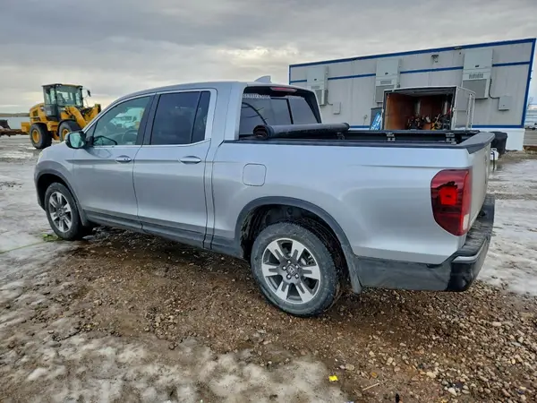 5FPYK3F57KB048012 2019 HONDA RIDGELINE - Image 2