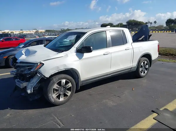 5FPYK3F57LB000060 2020 HONDA RIDGELINE - Image 2